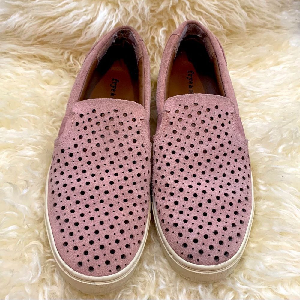 Frye & co Peggy perforated suede slip on in blush